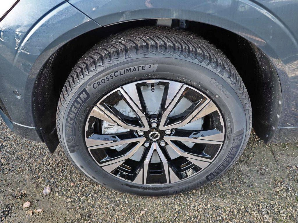 Volvo XC60 B4 Diesel Plus Dark A/T