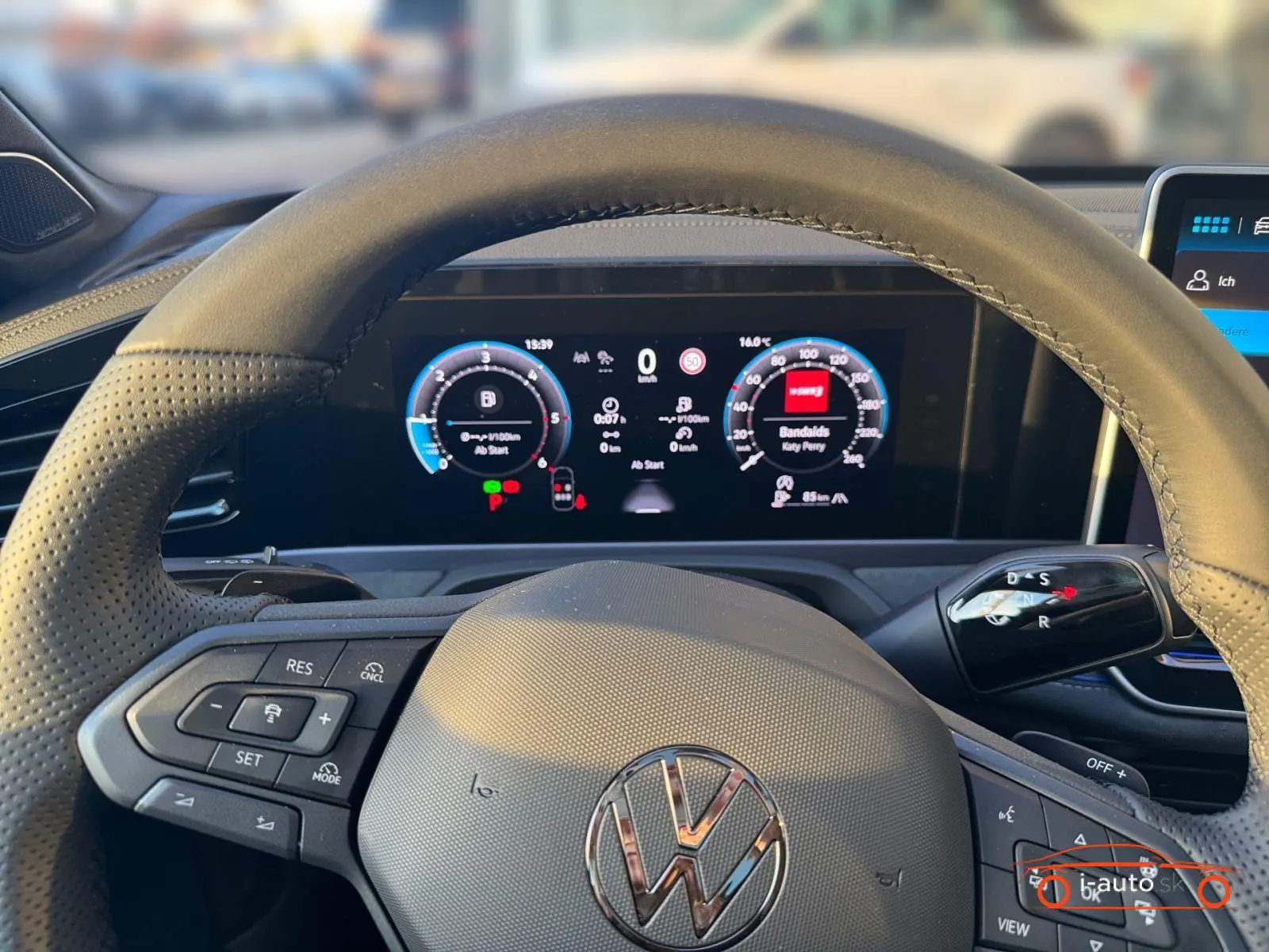 Volkswagen Passat 2025 na predaj – fotografia 8