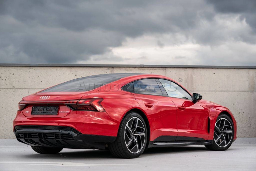 Audi E-tron GT RS quattro  Exclusive