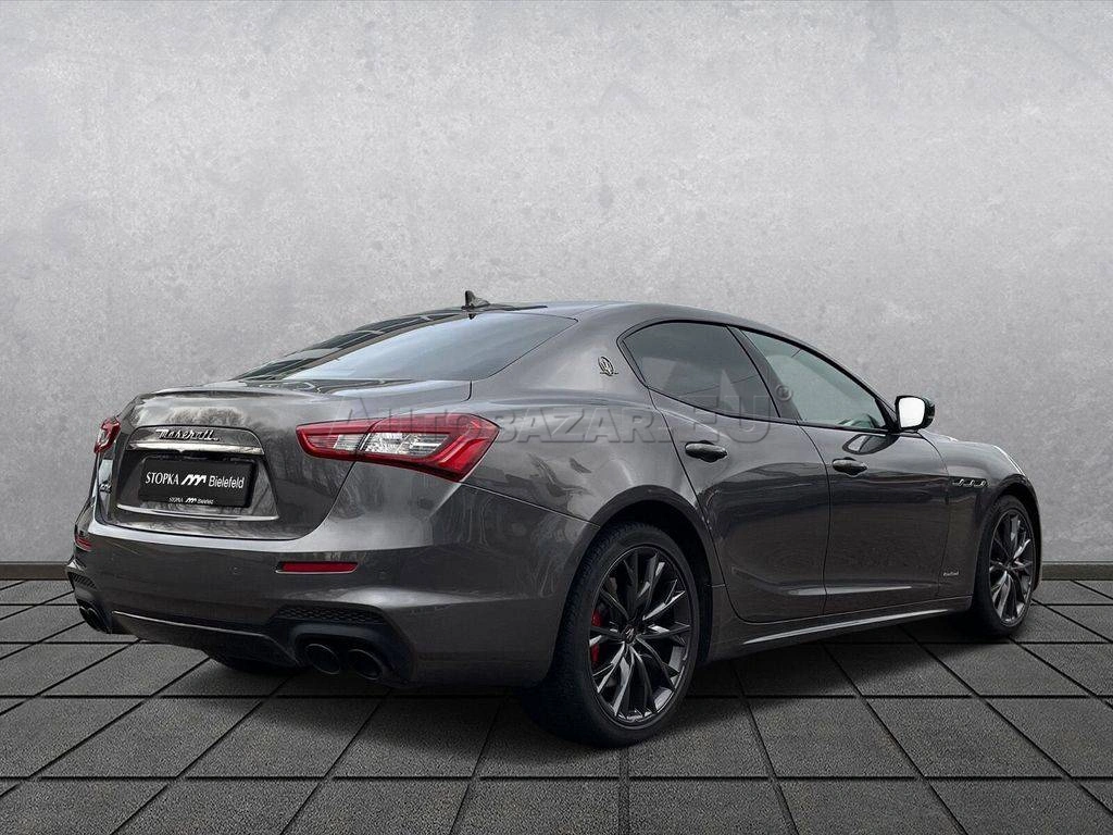 Maserati Ghibli S Q4 GranSport