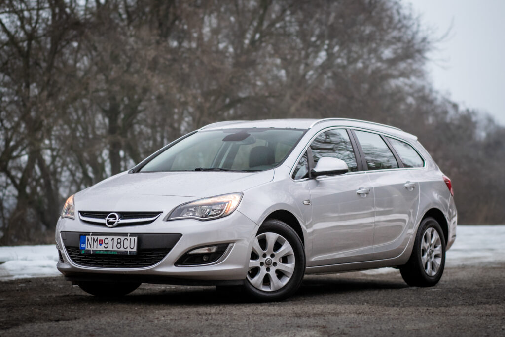 Opel Astra ST