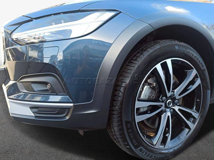 Volvo V90 CC B4 Cross Country Pro AWD A/T