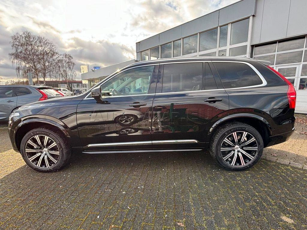 Volvo XC90 XC 90 B5 235k mHEV Plus Bright AWD A/T 7m