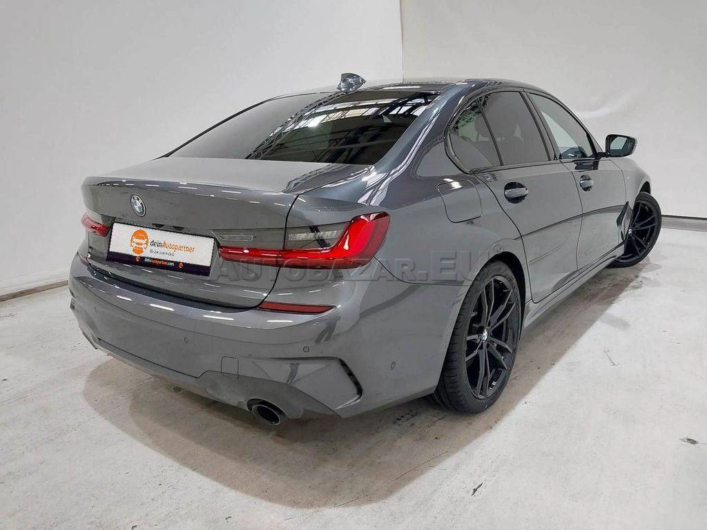 BMW Rad 3 330d mHEV xDrive A/T