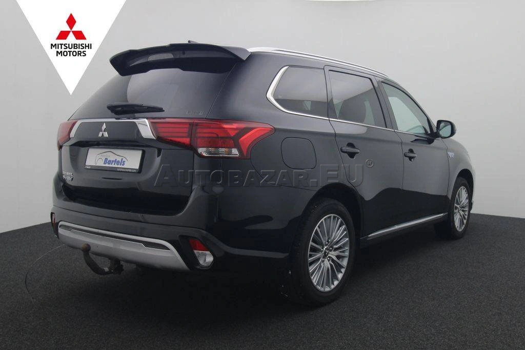 Mitsubishi Outlander PHEV 2.4 Basis 4WD A/T