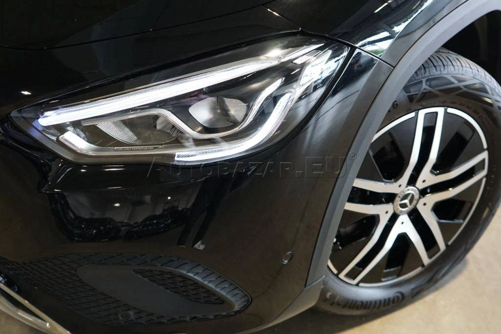 Mercedes-Benz GLA 200 d A/T