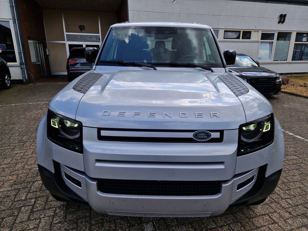 Land Rover Defender 90 2.0 Si4 P300 Standard A/T AWD