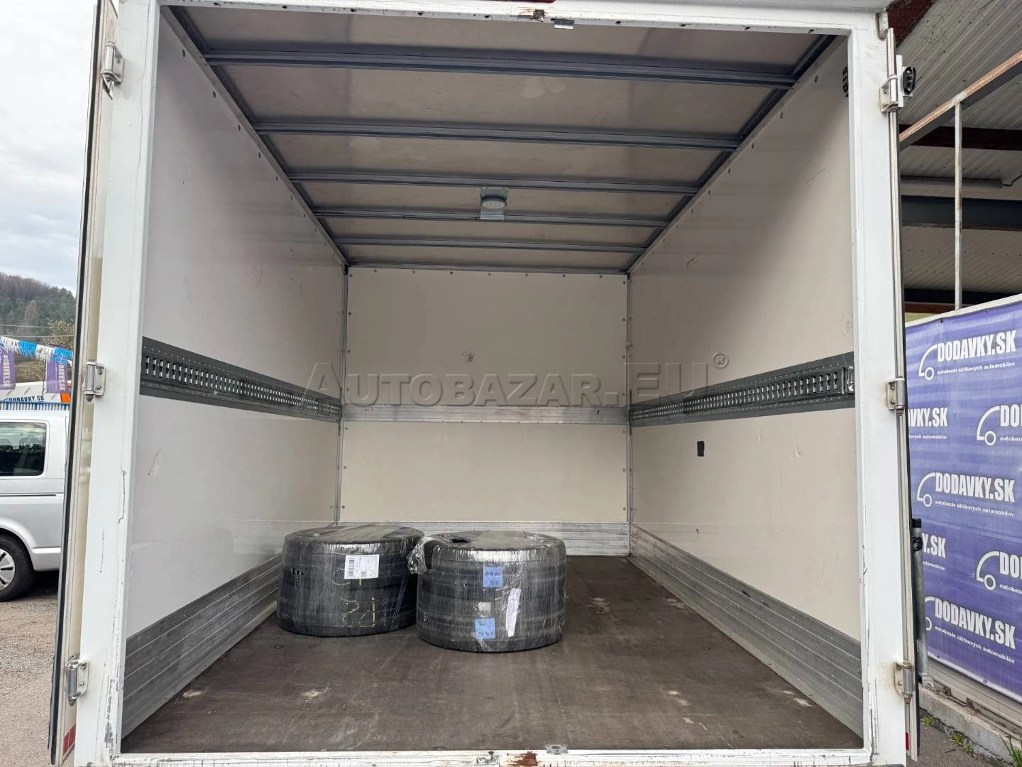 Iveco Daily 35S14V 2,3 D30V 3520mm H2 2022 na predaj – fotografia 32