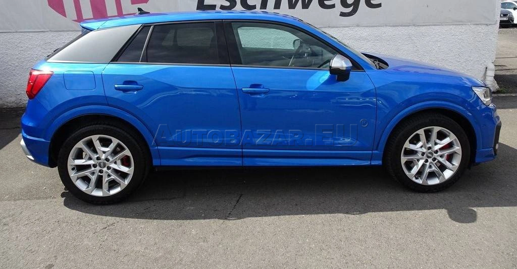 Audi Q2 SQ2 2.0 TFSI SQ2 quattro S tronic