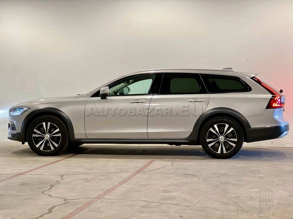 Volvo V90 CC B4 Cross Country Pro AWD A/T