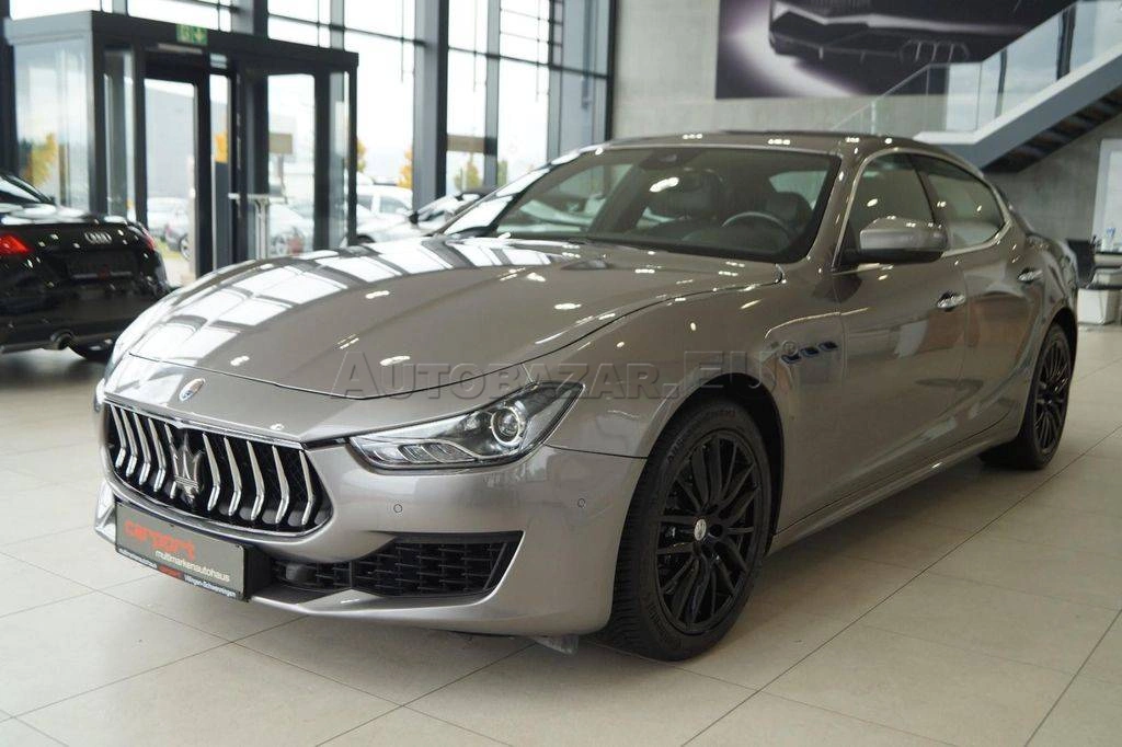 Maserati Ghibli Hybrid GT Executive