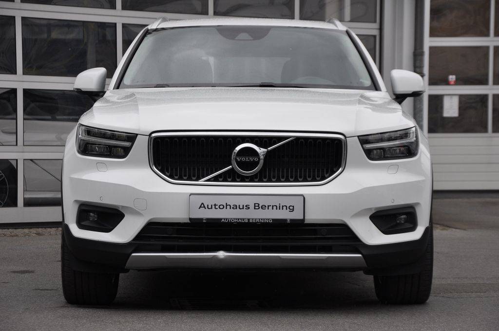 Volvo XC40 D3 Momentum Pro A/T