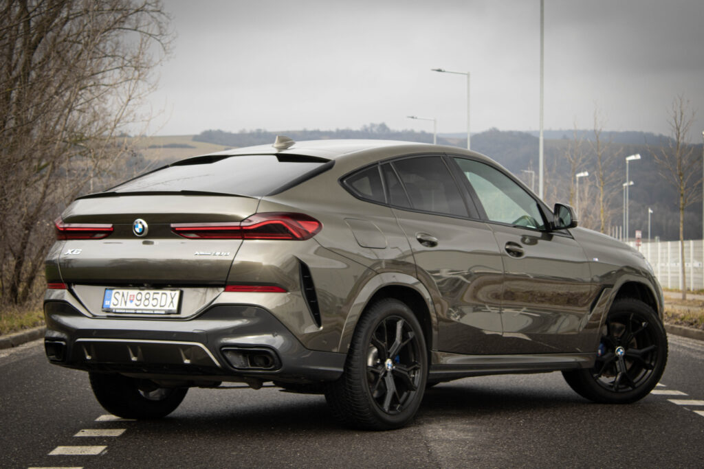 BMW X6