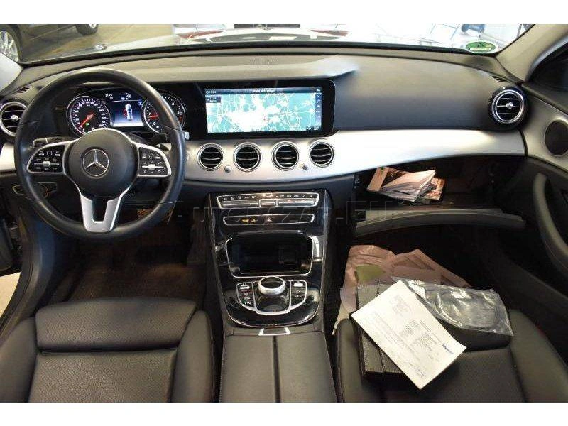 Mercedes-Benz E trieda Kombi 220 d A/T