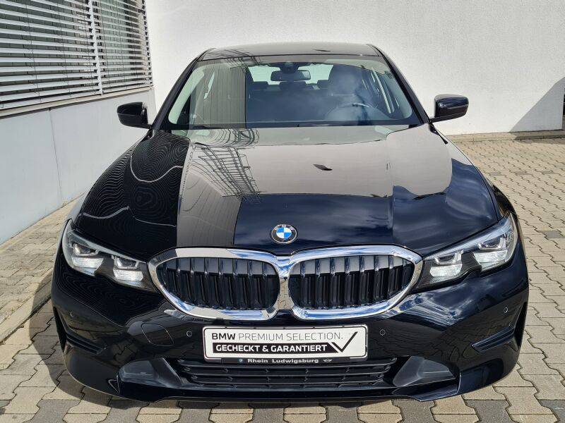 BMW Rad 3 320i A/T