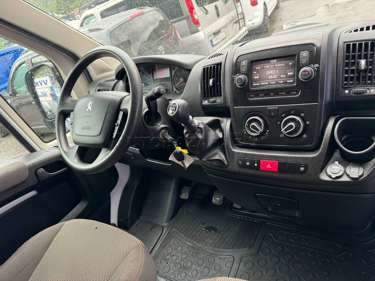 Peugeot Boxer 2021 na predaj – fotografia 23