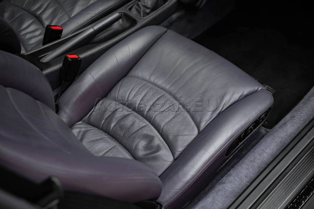 Porsche 993 Carrera 4S X51