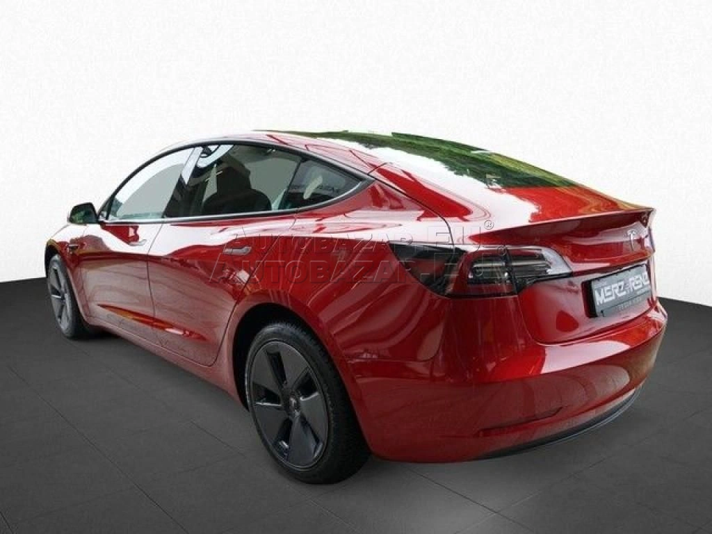 Tesla Model 3 Standard Range Plus 54kWh RWD