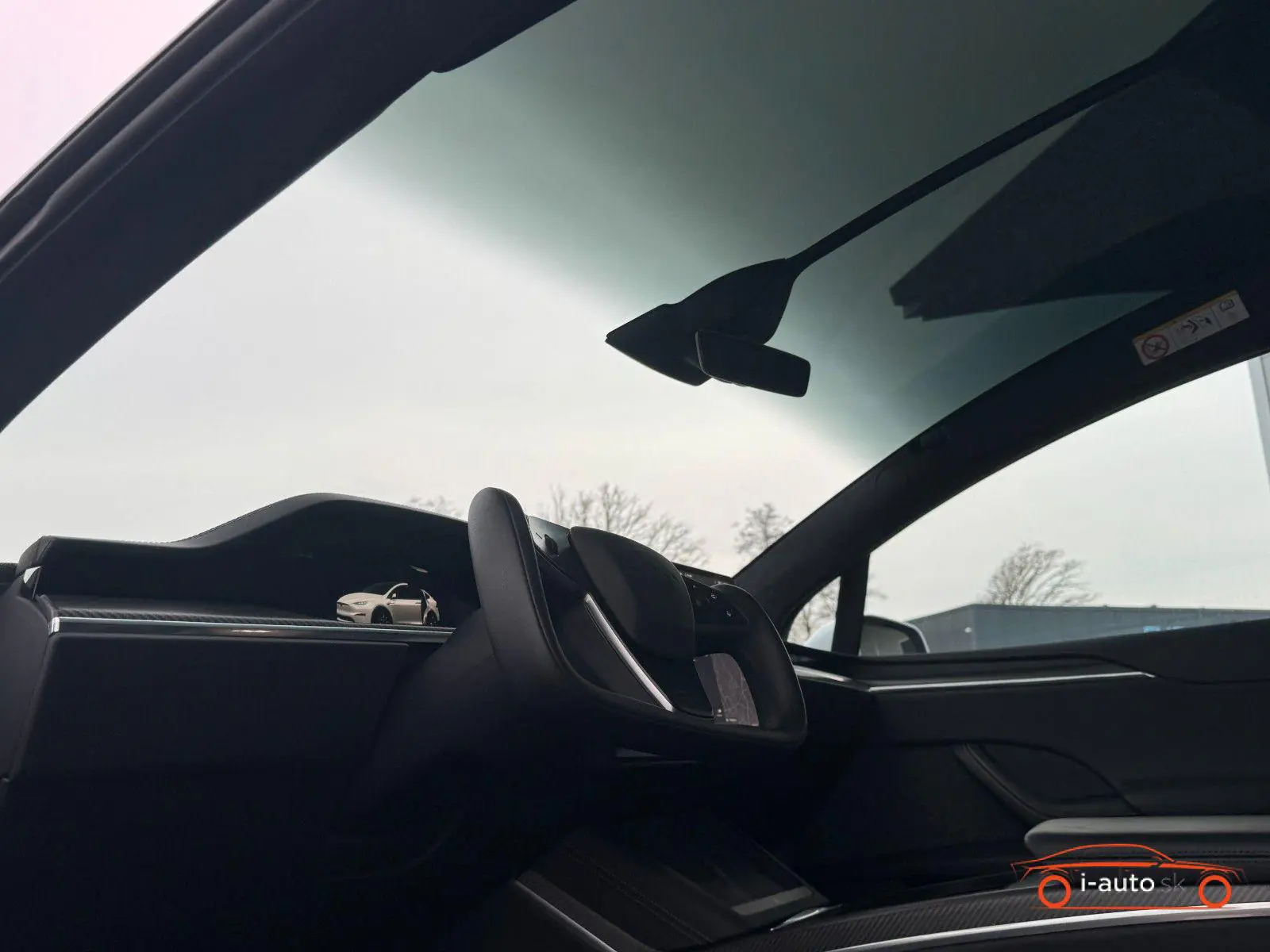 Tesla Model X 2023 na predaj – fotografia 28