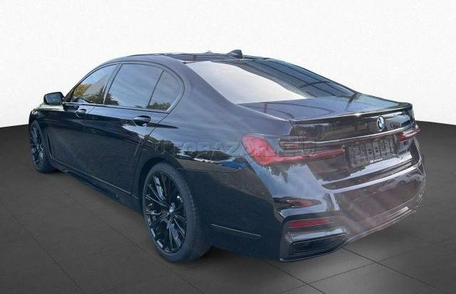 BMW Rad 7 750Li xDrive A/T