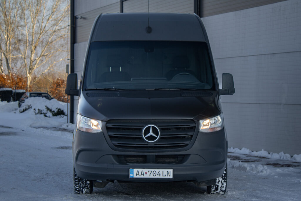 Mercedes-Benz Sprinter