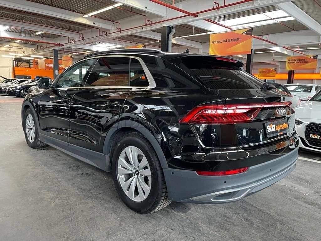 Audi Q8 55 TFSI mHEV quattro tiptronic