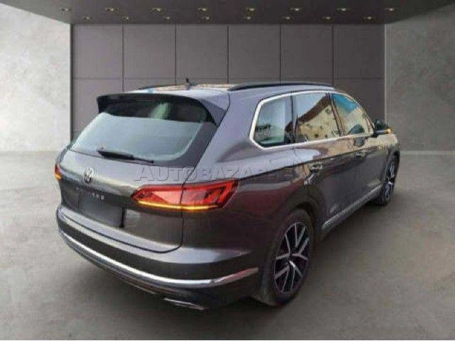 Volkswagen Touareg 3.0 V6 TDI SCR 286k Elegance 4Motion Tiptronic