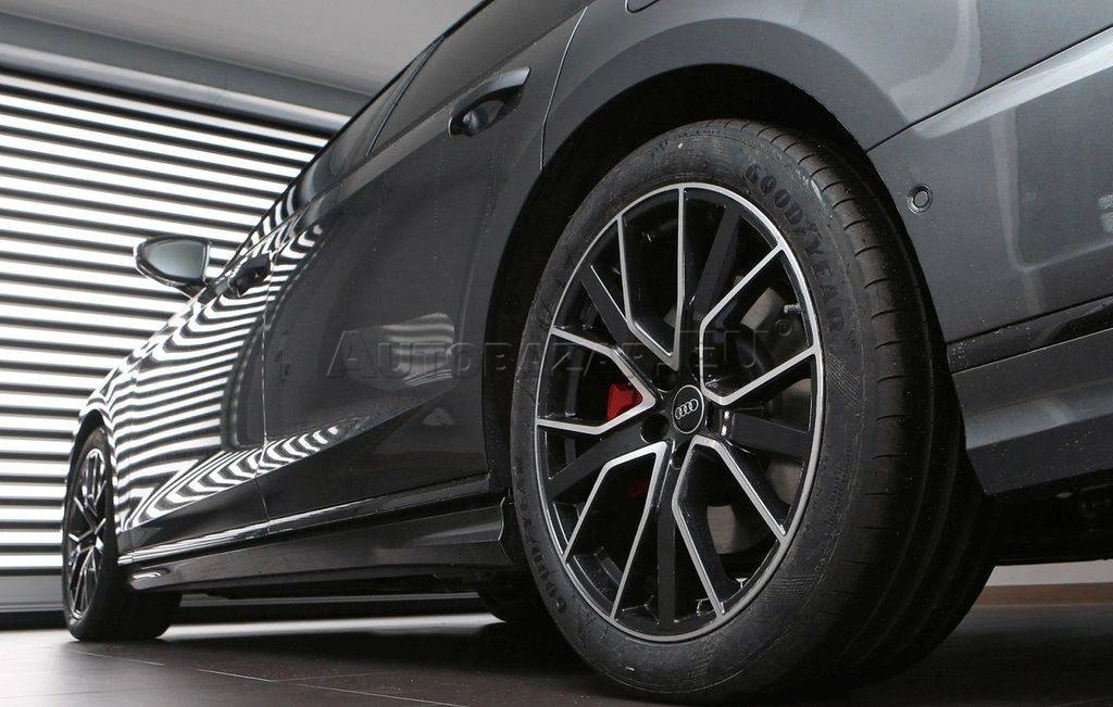 Audi A8 60 TFSI e PHEV quattro tiptronic