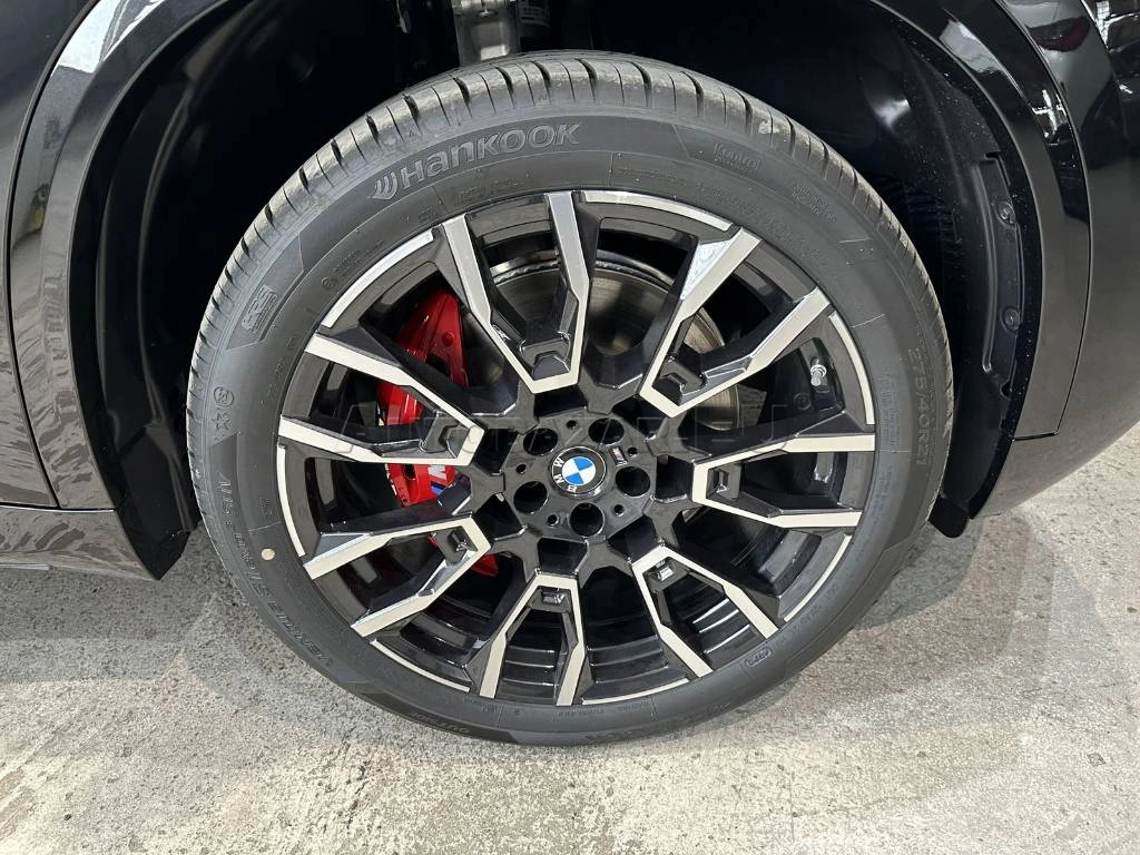 BMW X5 xDrive 40i mHEV A/T