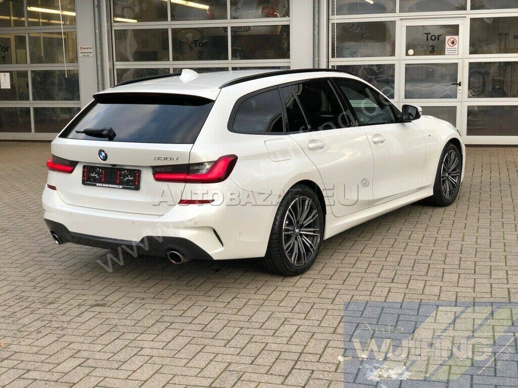 BMW Rad 3 Touring 330d  mHEV A/T