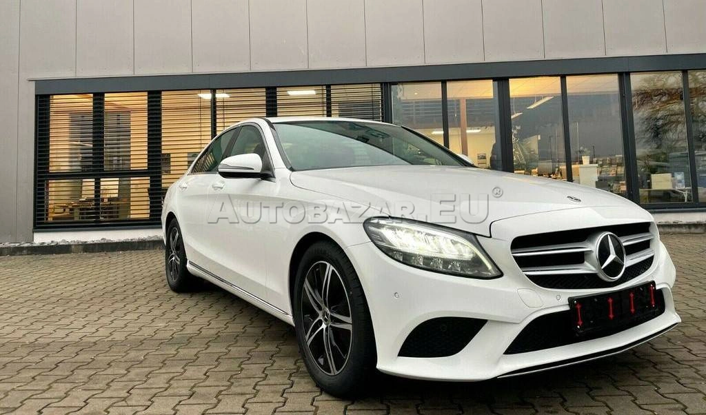 Mercedes-Benz C trieda Sedan 220 d A/T