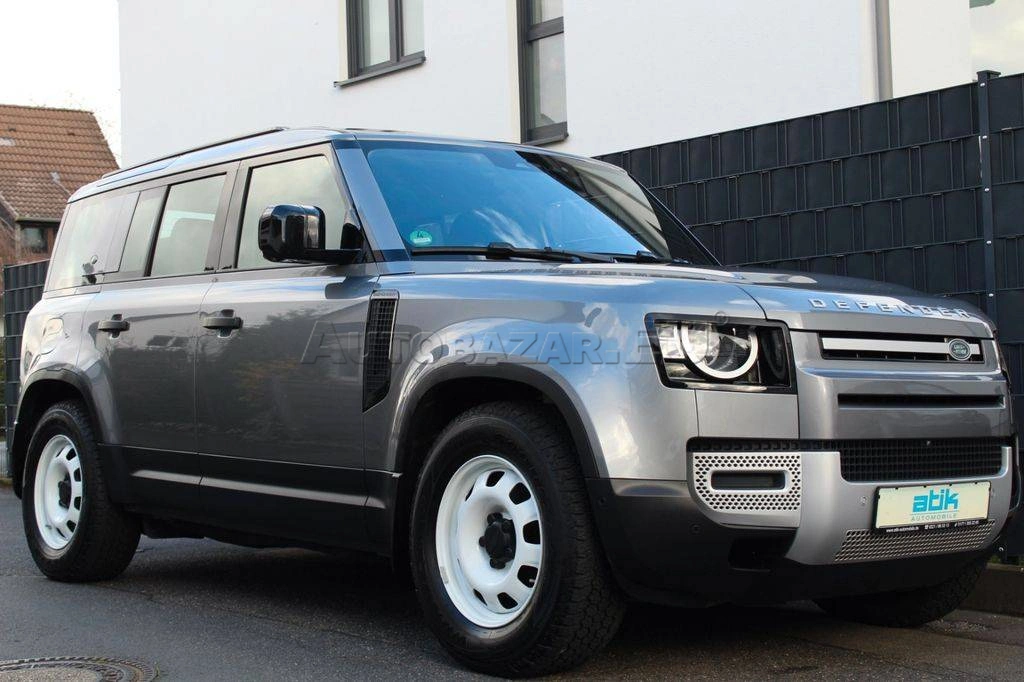 Land Rover Defender 110 2.0D SD4 240k S A/T AWD 7 miest