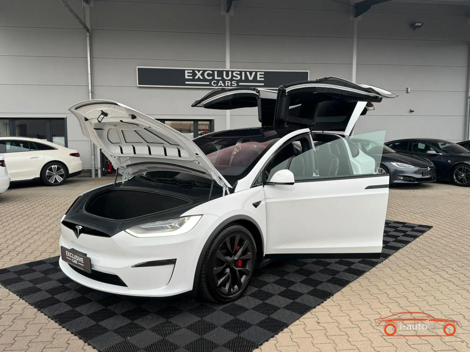 Tesla Model X 2023 na predaj – fotografia 14
