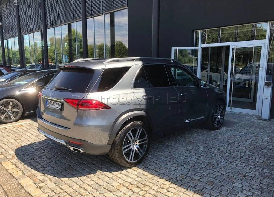Mercedes-Benz GLE SUV 300 d 4MATIC A/T