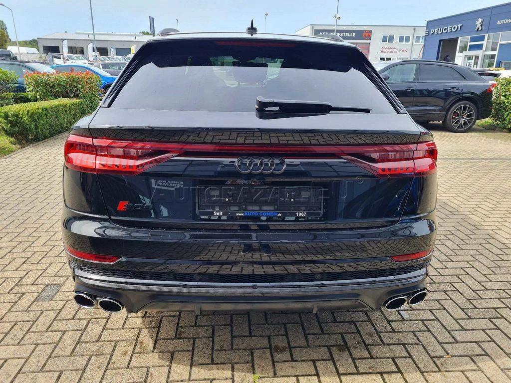 Audi Q8 SQ8 TFSI mHEV quattro tiptronic