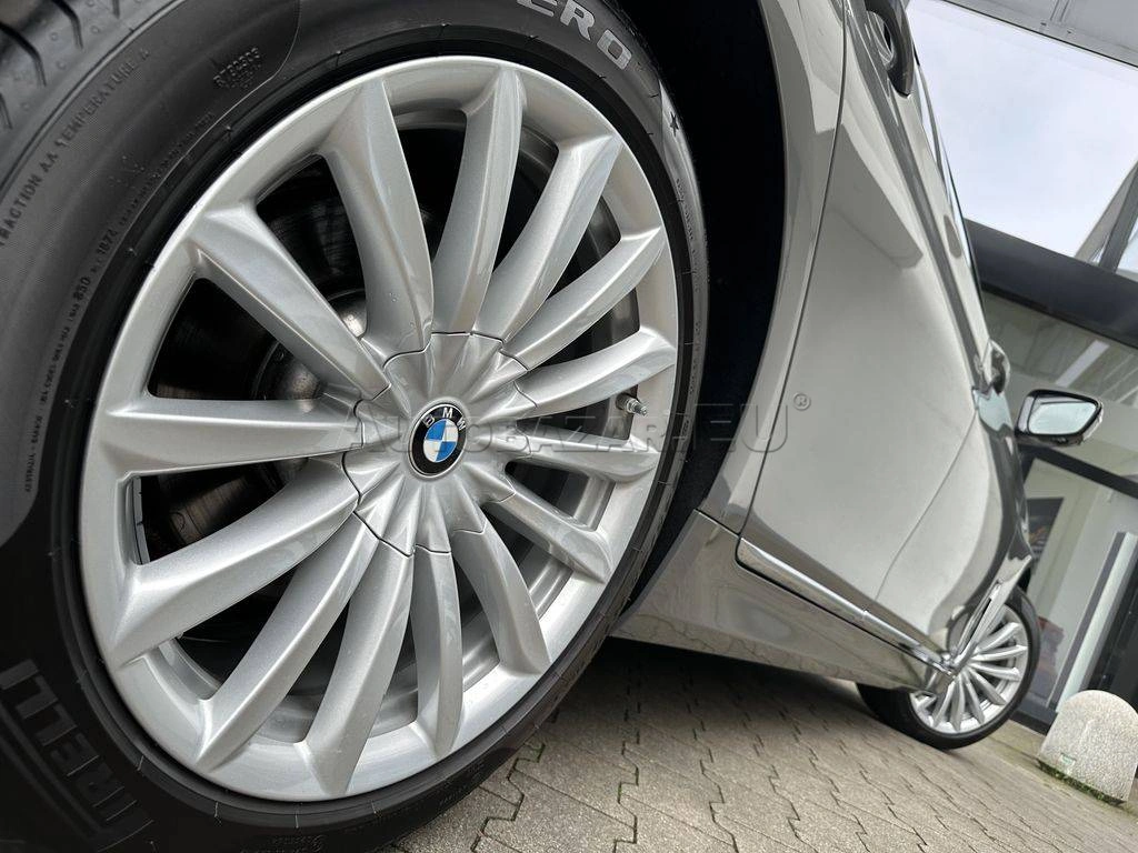 BMW Rad 7 730d mHEV xDrive A/T