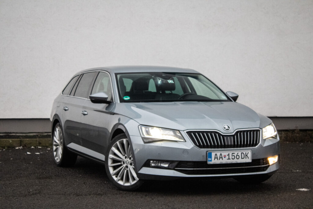 Škoda Superb Combi
