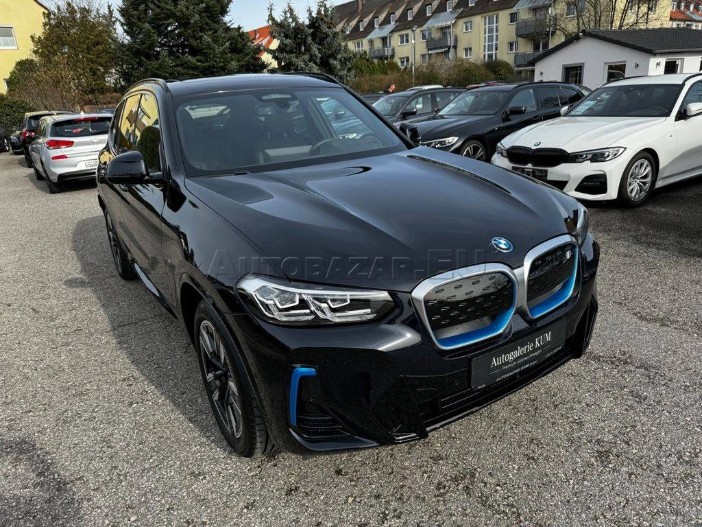 BMW iX3 A/T