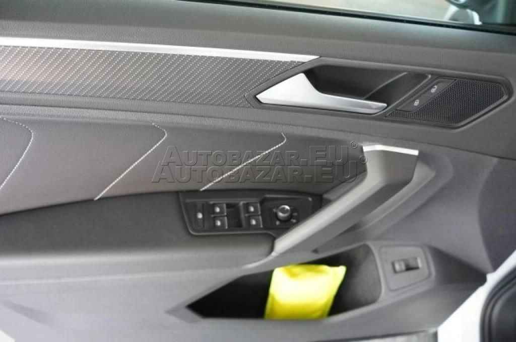 Volkswagen Tiguan 2.0 TSI R-Line 4Motion DSG