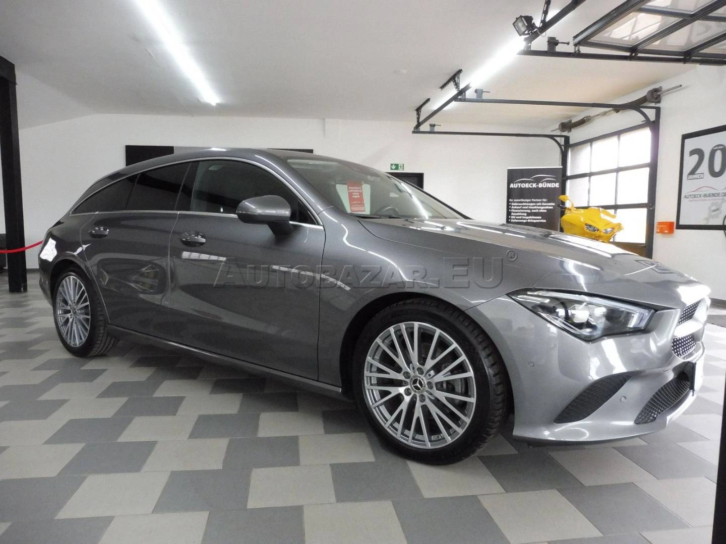 Mercedes-Benz CLA Shooting Brake SB 200 d A/T