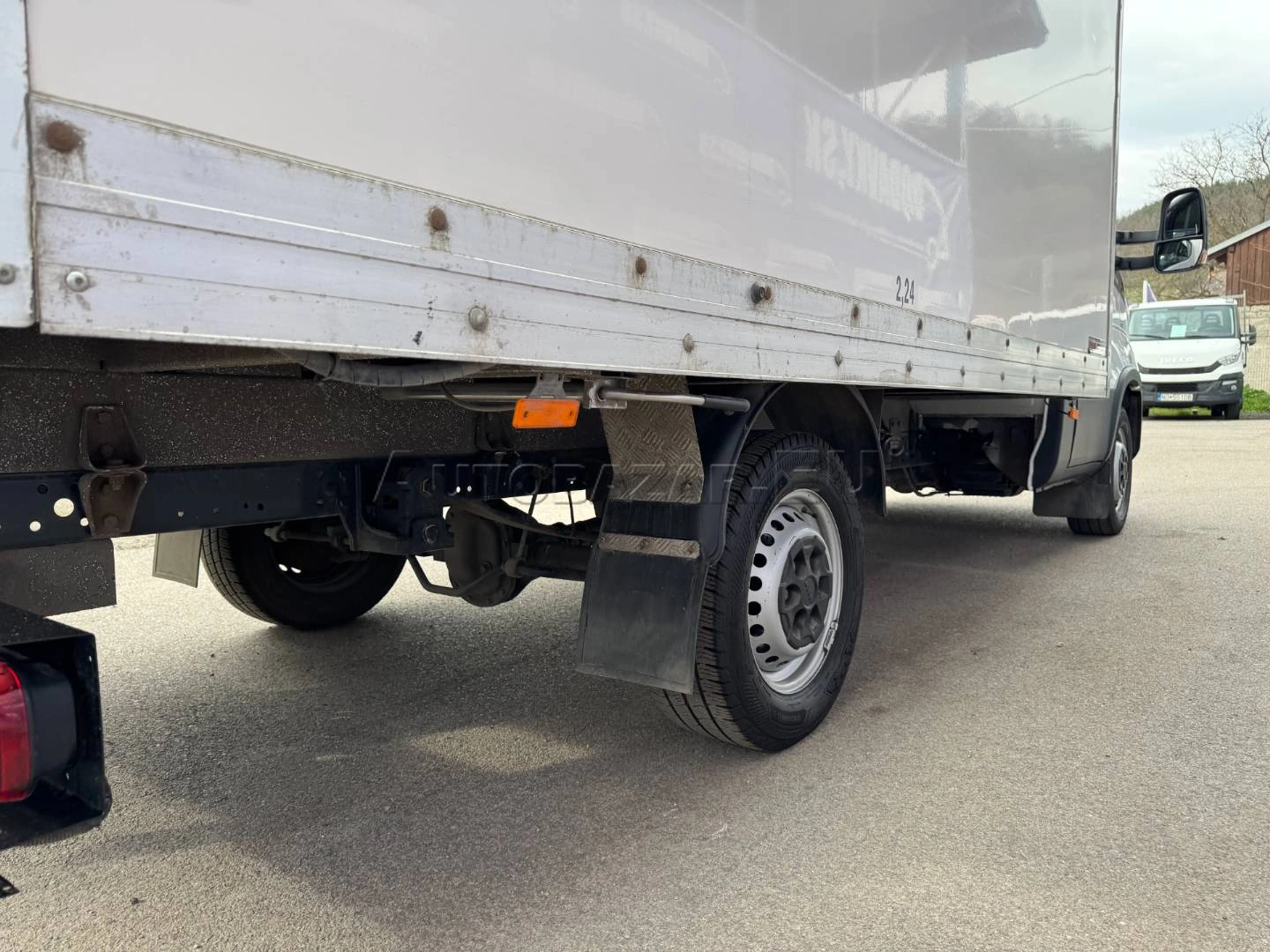 Iveco Daily 35S14V 2,3 D30V 3520mm H2 2022 na predaj – fotografia 15