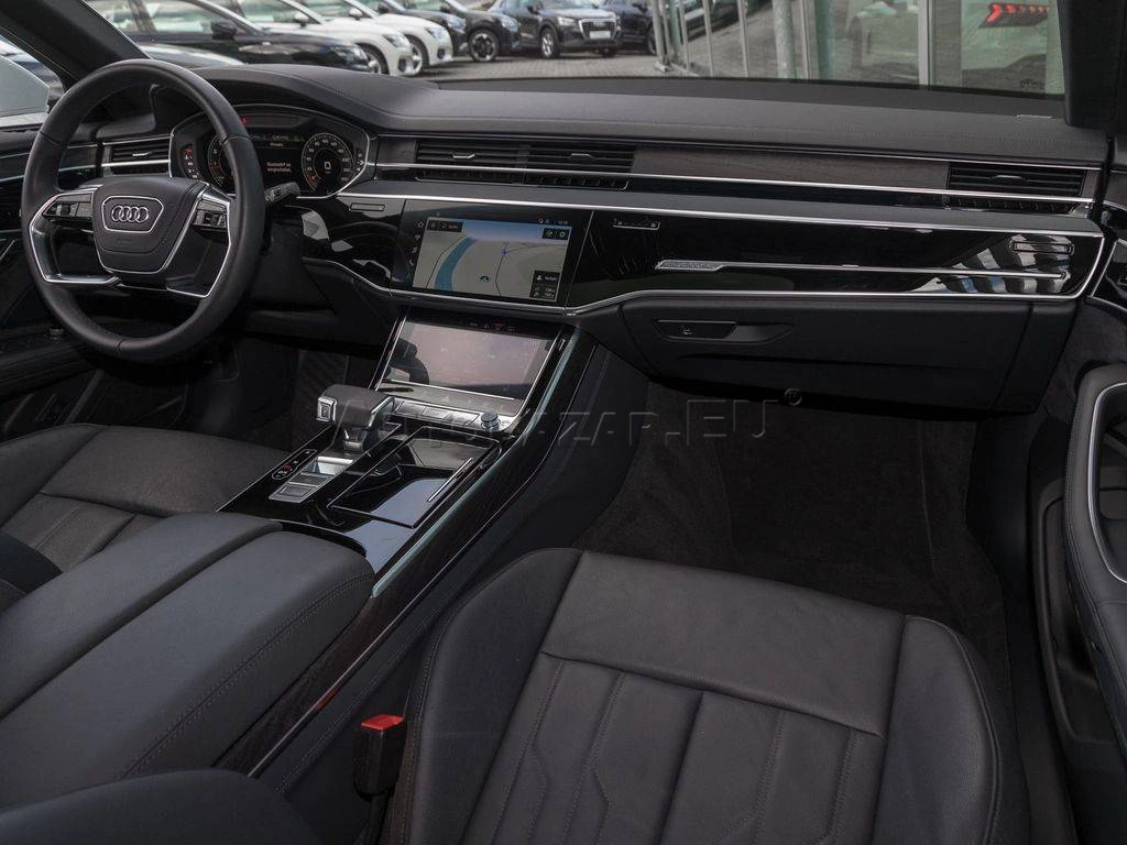 Audi A8 55 3.0 TFSI mHEV V6 quattro tiptronic