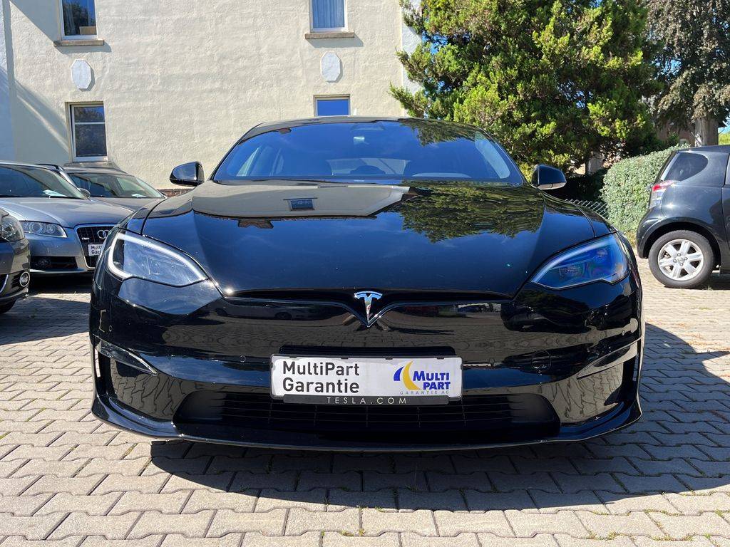 Tesla Model S Plaid