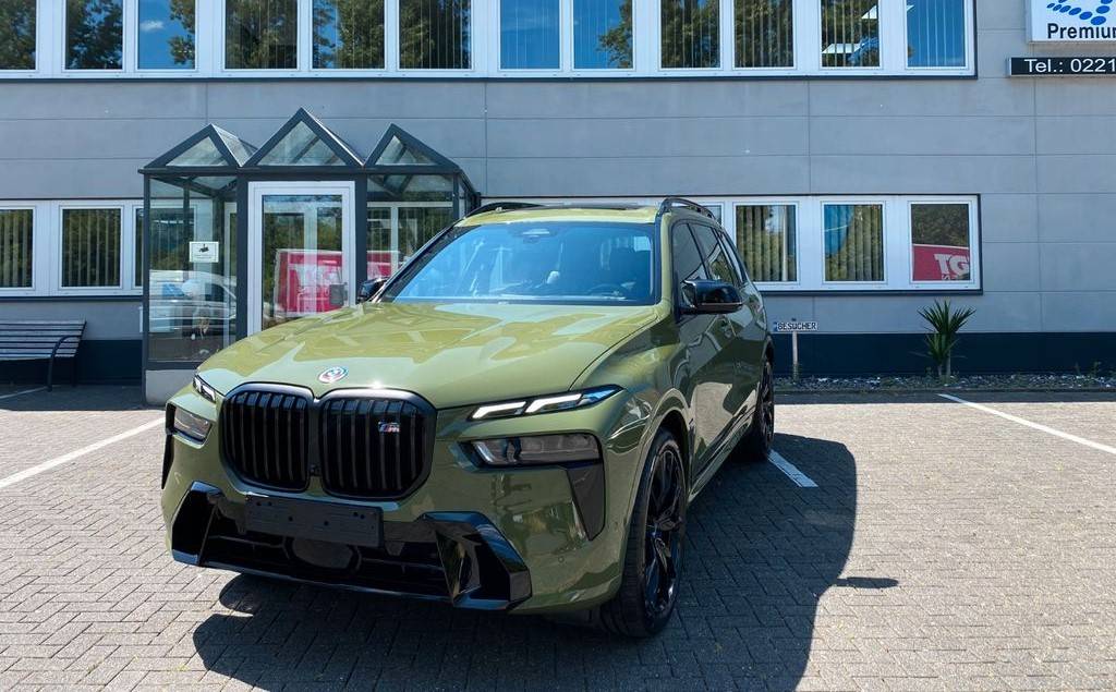 BMW X7 xDrive M60i mHEV A/T