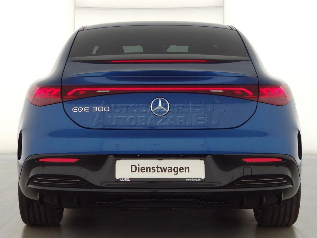 Mercedes EQE Limuzína 180kw Automat