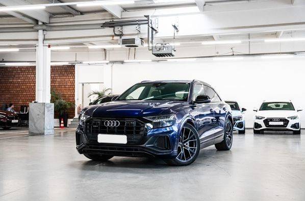 Audi Q8 50 3.0 TDI mHEV quattro tiptronic