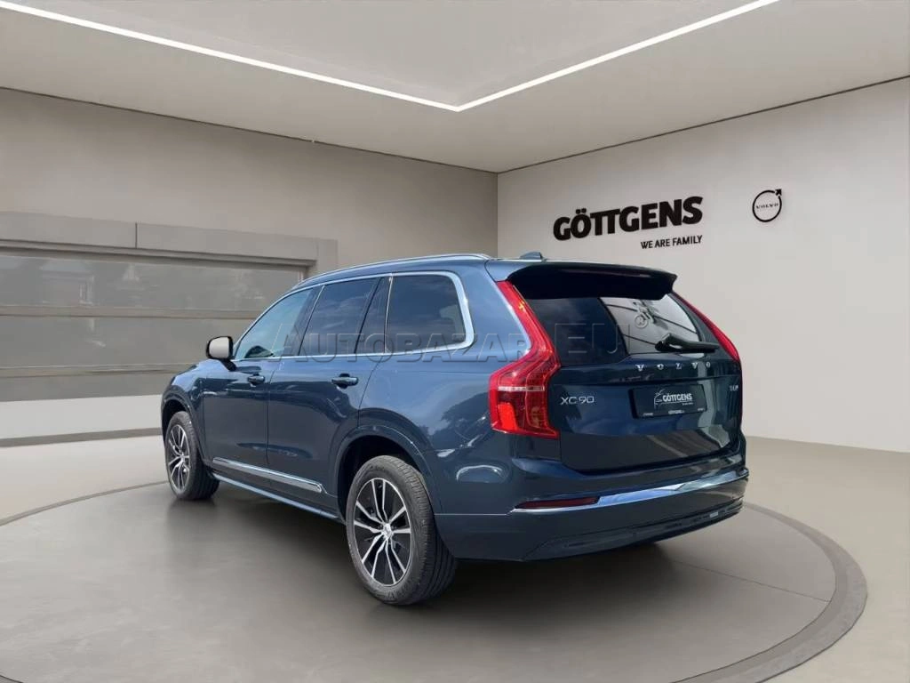 Volvo XC90 T8 AWD Plug-in Core Bright