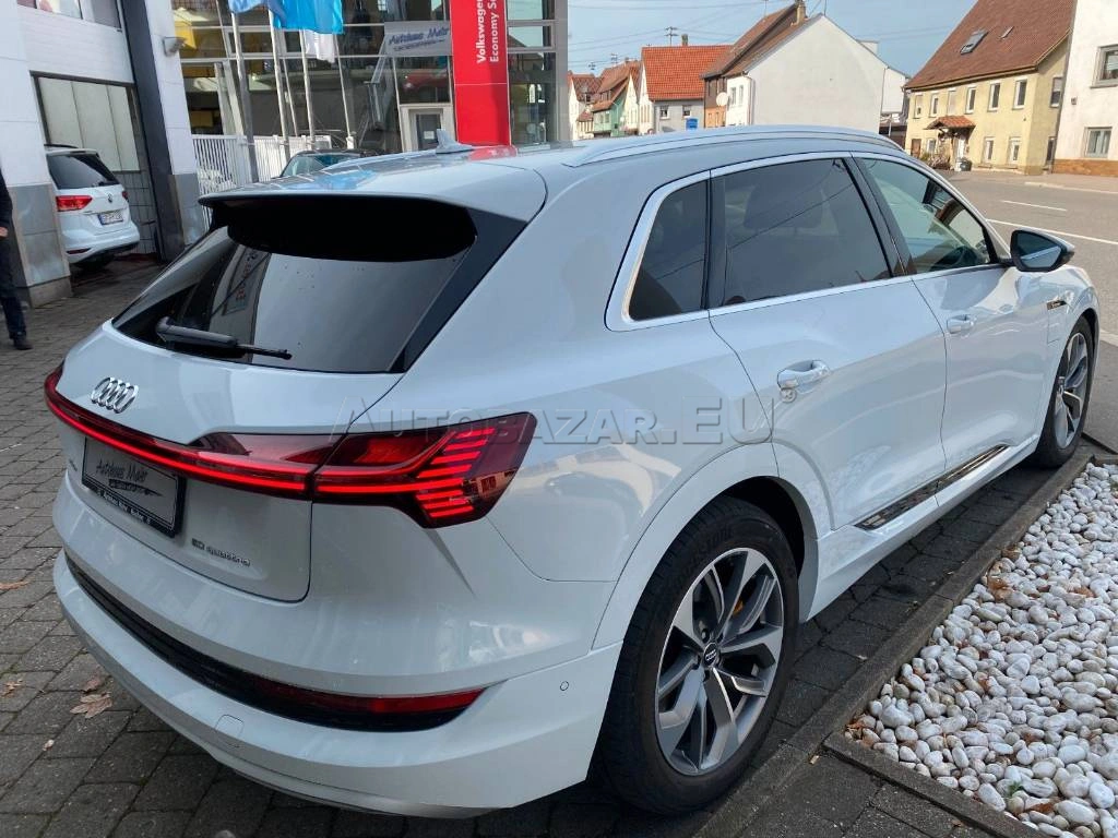 Audi E-tron 50 quattro S line
