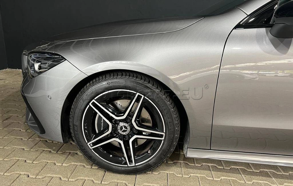 Mercedes-Benz CLA Shooting Brake SB 220 d A/T