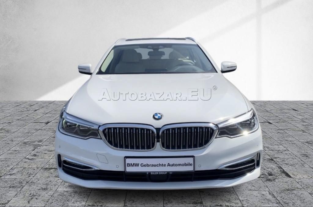 BMW rad 5 Touring 520d A/T Luxury Line